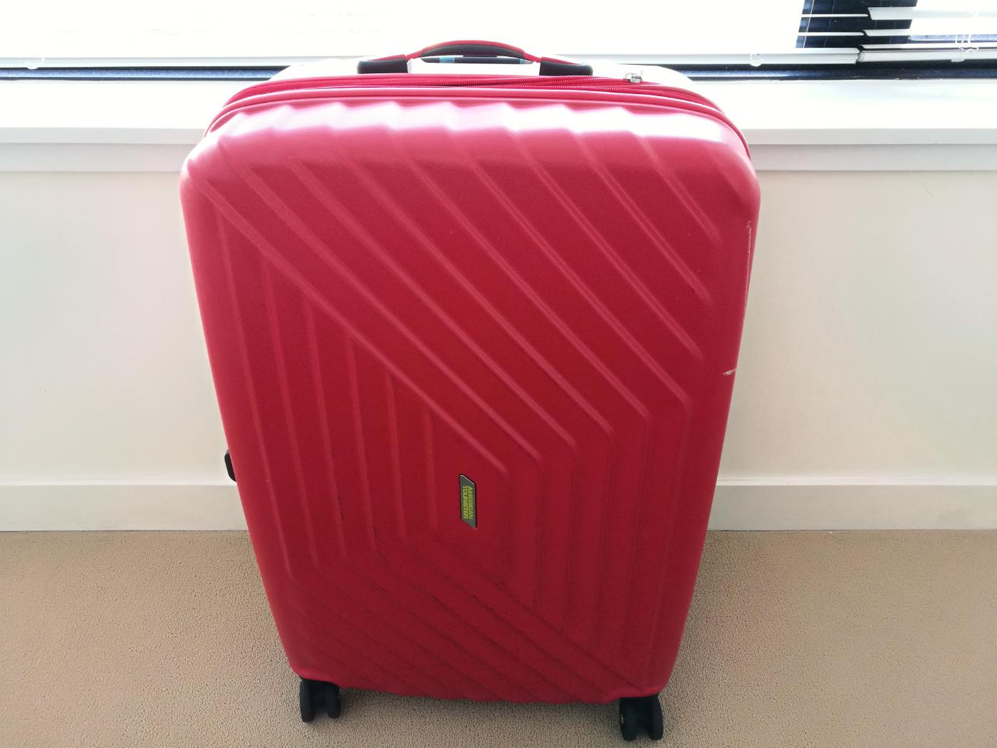 サムソナイト・アメリカン・ツーリスターのスーツケース「エアフォースワン」フレームレッド96．5L７６cm